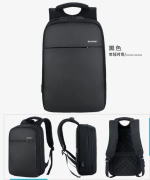 Backpack le haghaidh taistil